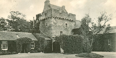 a castle photograph from 1870